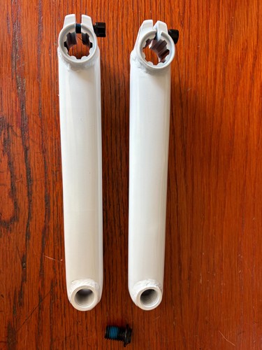 Bikes white rad - se, cranks