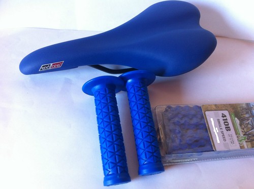 Package deal seat - grips, chain