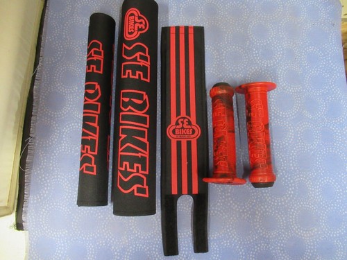 Bikes black red bmx - se, black/red